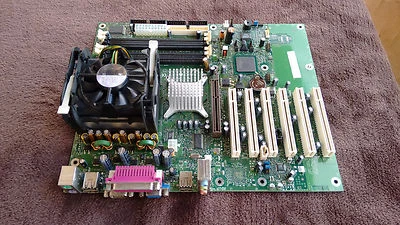 GE VIVID 7 logiq 9 D865GBF/D865PERC [C25827] + CPU [GBEP 2404027-3] Motherboard  - Imagen 1 de 4