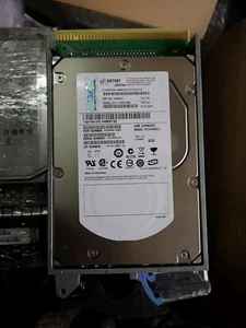 IBM 15K 70GB Internal 15000RPM 3.5" ST373455LC SCSI - Afbeelding 1 van 2