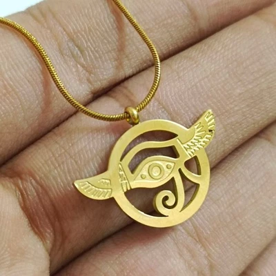 Collana placcata oro con ciondolo Occhio di Horus, gioielli Egitto disegno simbolico - Immagine 1 di 4