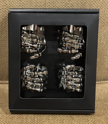 Pottery Barn Хэллоуин скелет металлический руки салфетки кольца комплект/4 жуткий новый в коробке - Изображение 1 из 4