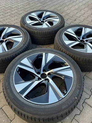 ORIGINAL VOLVO XC90 II Sommerreifen 275/45 R20 Kompletträder Satz 32209411 Reife - Bild 1 von 4