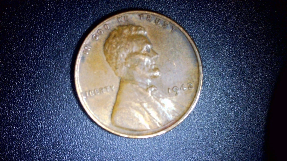 1942  No mint wheat penny, errors - Image 1 of 1