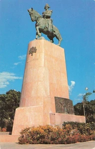 Postcard Statue of King Henri Christophe Haiti - Picture 1 of 2