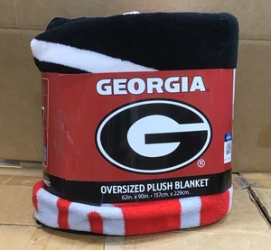 Manta de felpa de gran tamaño de la Universidad de Georgia de la NCAA 62 X 90 pulgadas - Imagen 1 de 5
