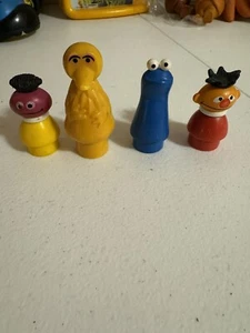 Fisher Price Plaza Sésamo Big Bird Galleta Monstruo Bert Ernie Lote Little People - Imagen 1 de 4