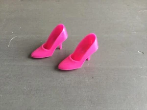 Barbie J.C. Penney de colección mod exclusiva frambuesa punta cerrada Japón casi nueva - Imagen 1 de 6
