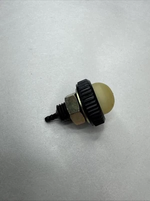49043-7002 KAWASAKI  CARB PRIMER BULB PUMP FITS SOME FJ180V ENGINE, EXMARK, TORO - Image 1 of 3