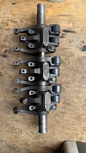 detroit diesel series 60 12.7L rocker arm assembly of 3 pieces 8929056 - Picture 1 of 3