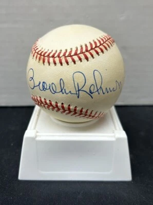 Brooks Robinson Signed Baseball - Baltimore Orioles - Image 1 of 3