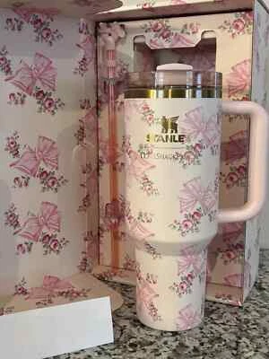 New & Authentic Stanley x LoveShackFancy 40oz Rosa Beaux Pink Holiday Tumbler