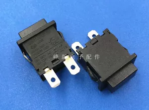 1PC NEW Light Country LC83 10A 250V Self-Reset Pushbutton Switch 2Pins - Bild 1 von 1