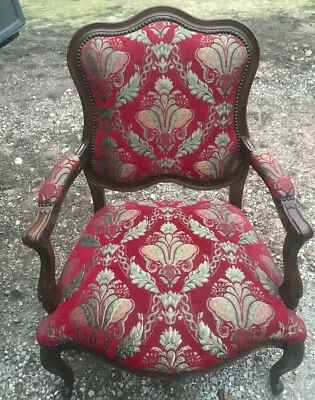 Sillón/silla de salón de caoba Foto 1 de 4