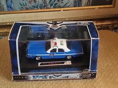 Dimension 4 Hot Pursuit New York City Police NYPD 1978 Plymouth Fury 1:43 RARE - Image 1 of 4