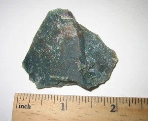 PIETRA ELIOTROPICA NATURALE GREZZA 1,5" PICCOLA PIETRA ELIOTROPICA MINERALE DALL'INDIA 32,8g - Foto 1 di 10