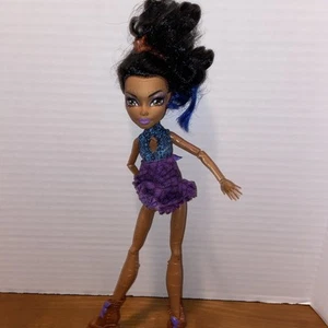 BAMBOLA MONSTER HIGH ROBECCA STEAM FIRST WAVE SIGNATURE 2011 Vedi Descrizione #e9 - Foto 1 di 14