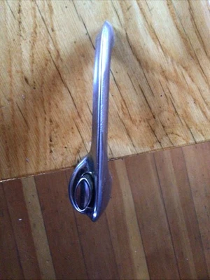 Chevrolet Impala 1963 1964 conductor izquierdo exterior manija de puerta Foto 1 de 4