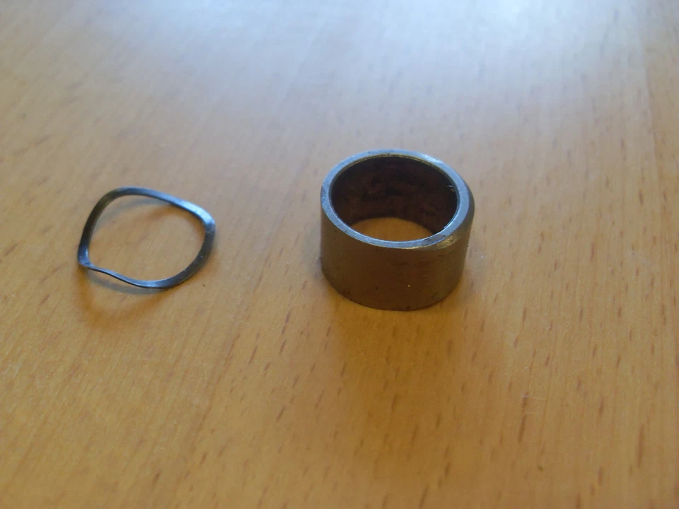 Cams + Spring Washer Dolmar 117 119 120 122 123 133 143 144 152 153 - Image 1 of 1