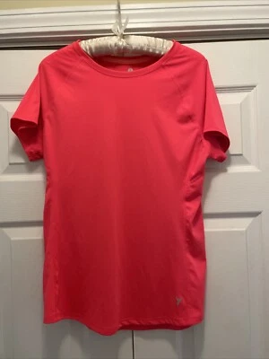 Hot Pink Active Old Navy Women's L Semi-Fitted Quick Dry T-Shirt Gently Worn - Image 1 of 4