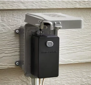 Hampton Bay Low Voltage 30-Watt Landscape 15-Volt Plug-in Transformer - Picture 1 of 3