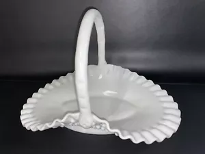 VINTAGE FENTON WHITE HOBNAIL MILK GLASS OVAL "BRIDE" BASKET 13 x 9" 1960'S - Picture 1 of 8