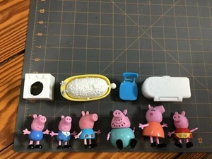 Peppa Pig Mattel 2003 2011 6 figuras + muebles bañera silla refrigerador lavadora - Imagen 1 de 12