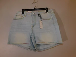 Judy Blue Light Wash Rainbow Thread  Mid Rise Jean Shorts Size 1XL - Picture 1 of 5