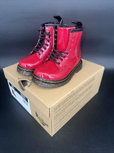 Stivali Dr. Martens 1460 T 8 bambino rosso brillante cosmic glitter 27051620 - Foto 1 di 11