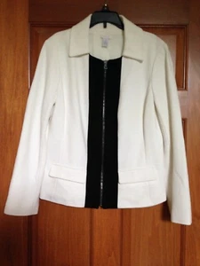 CHICO'S COLORBLOCK CREMEFARBEN SCHWARZ REISSVERSCHLUSS VORNE STRICKBLAZER JACKE GRÖSSE 1 (GR. 8) - Bild 1 von 3