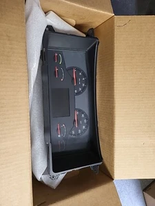 volvo instrument cluster 22672539 - Picture 1 of 8