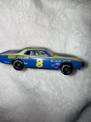 RCCA #8 RPM 1975 Dodge Charger 1:24 Diecast Car - Image 1 of 4