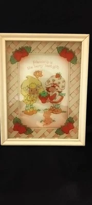 VINTAGE 1980 STRAWBERRY SHORTCAKE WALL DECOR FRAMED 8" x 6" - Image 1 of 4
