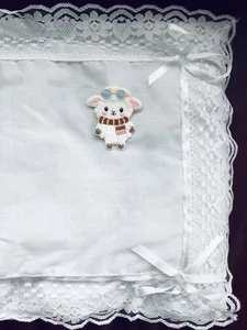 Seltenes SÜSSES Puppen-Kissen 36x30 cm in weiss 03 - Bild 1 von 3