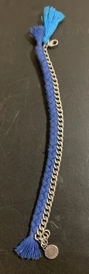 Hollister Калифорния синий серебряный плетеный браслет кубинский ссылка кисточки подвеска 7» - Изображение 1 из 3