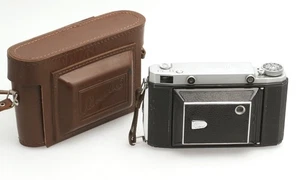 KMZ Moskva-5 mit Industar N-24 Objektiv 3,5/10,5 cm Format 6x9 (6x6) - Picture 1 of 7