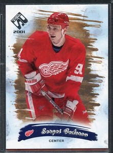 2001 Pacific Private Stock Hockey - #35 - Sergei Fedorov - Detroit Red Wings