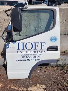 08-10 Mitsubishi Fuso FE85D Left Front Driver Side Power Door Complete w/ Mirror - Picture 1 of 14