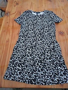 Womens ellen tracy black white gray leopard print short sleeve dress sz s - Picture 1 of 6