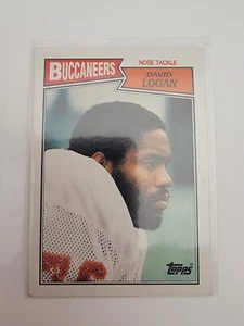 1987 Topps David Logan #391 Tampa Bay Buccaneers NFL Football Trading Card - Picture 1 of 2