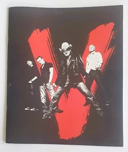 U2 Vertigo 2006 world tour book concert program Australian Bono Vox Edge Achtung - Picture 1 of 11