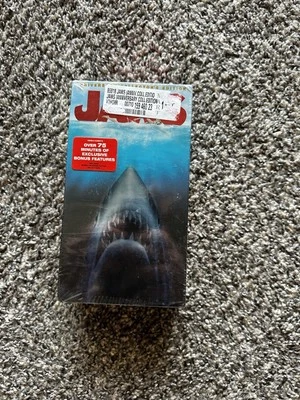 Jaws (VHS, 2000, 2-Tape Set, Anniversary Collectors Edition Double-Pack) NEW - Image 1 of 4