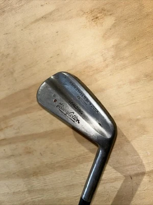 Spalding Henry Cotton Vintage 4 Iron - Image 1 of 4