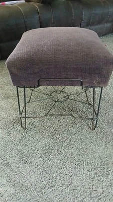 复古发夹式凳子奥斯曼 16 英寸 X 16 英寸 X 15 英寸带储物柜 — 第 1/4 张图片