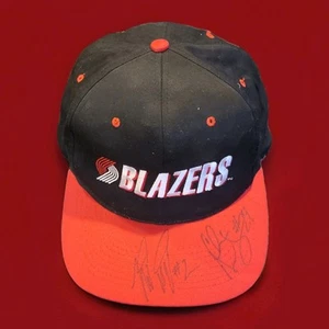 1993 CLYDE DREXLER TEAM SIGNED PORTLAND TRAIL BLAZERS NBA HAT CHAMPIONSHIP ERA - Picture 1 of 9