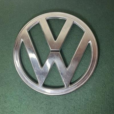 NOS VW Volkswagen Bus T2 Transporter Front Nose Emblem Badge 4 Pin 1968-72 - Image 1 of 4