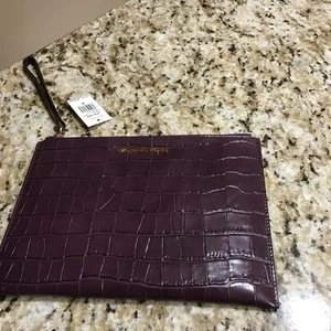 Michael Kors Jet Set Travel XLZip Clutch aus Ochsenblut Krokodilleder - Bild 1 von 4