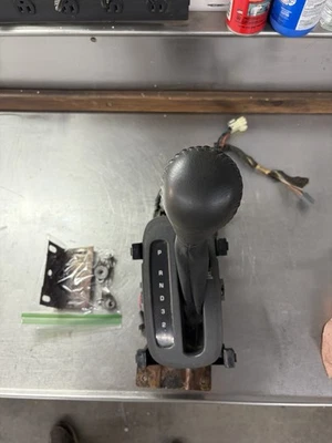 2000 pontiac grand prix Gt Floor Shifter - Image 1 of 4