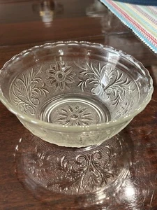 Vintage Anchor Hocking Sandwich Clear Glass 6 ½” Bowl w/Scalloped Edge - Picture 1 of 5
