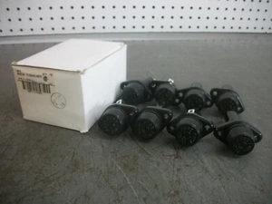 BUSSMANN BOX OF 8 PANEL MOUNT FUSEHOLDERS HPS NIB - Picture 1 of 3