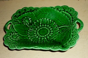 Majolica Centerpiece / pedestal serving dish GREEN LEAVES SUNFLOWER pattern 12.5 - Picture 1 of 8