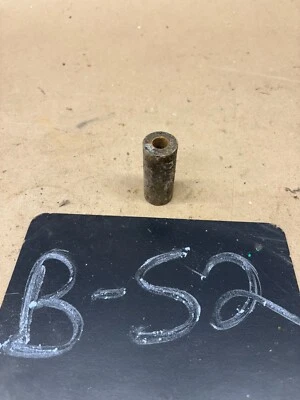 Camión Ford 1973 1979 F150 F250 F350 SBF 302 perno de motor acc espaciador de pernos Mustang Foto 1 de 4